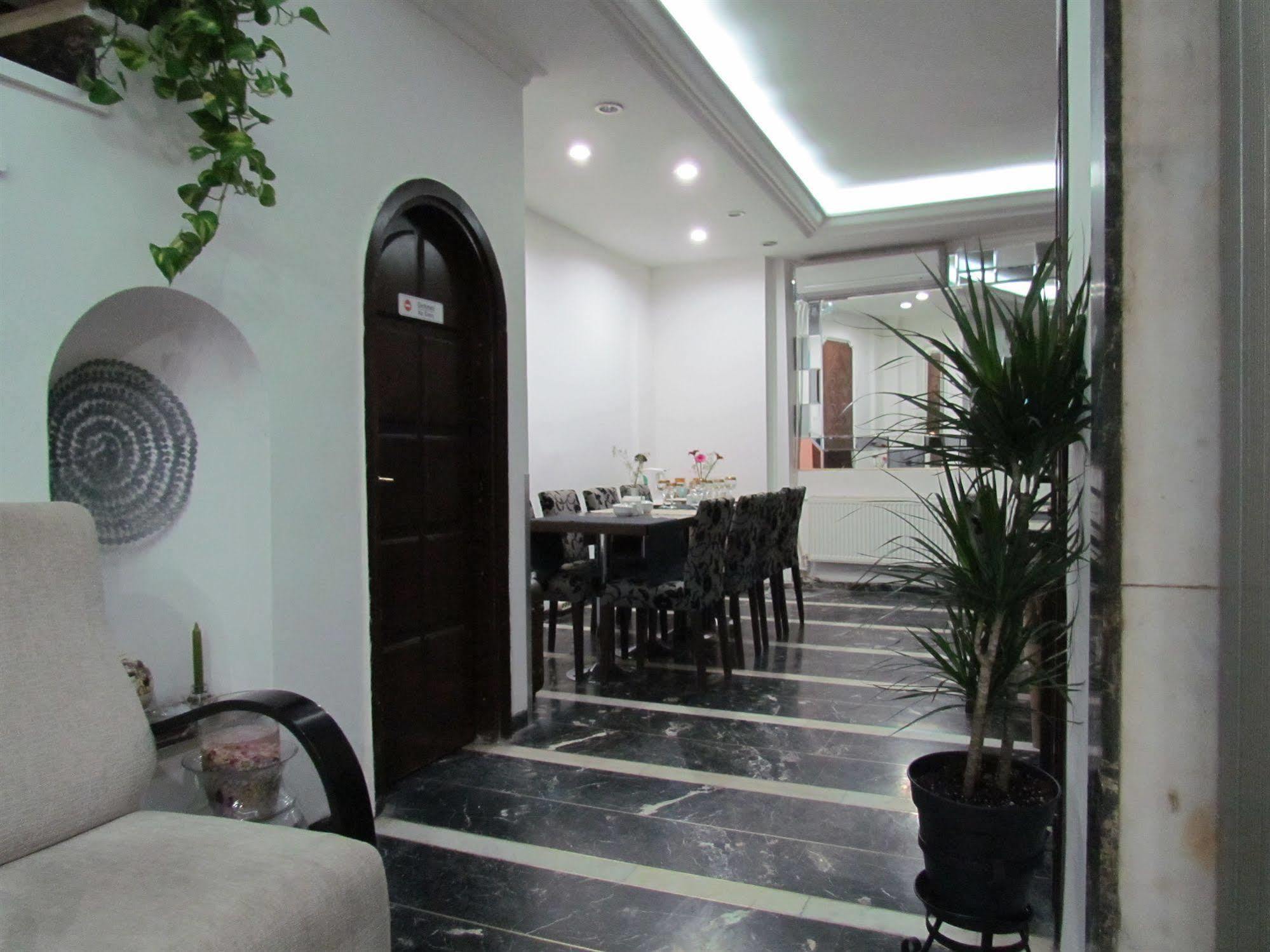 Promise Hotel Istanbul Exterior photo